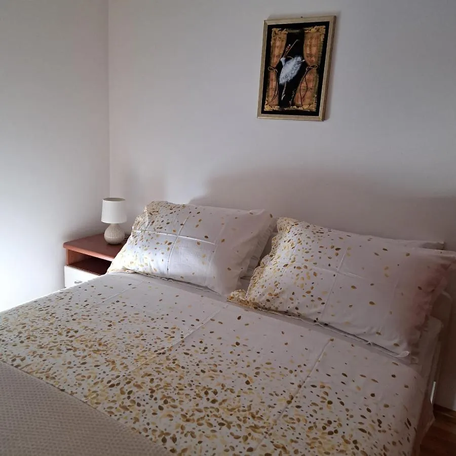 Apartment Arnir Сплит 0*,  Хорватия